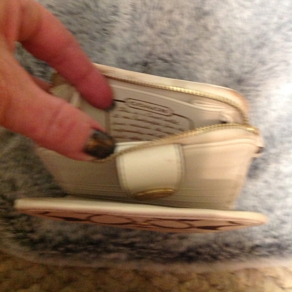 Authentic Coach Wallet - image 3